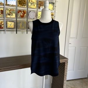 Athleta Navy & Black  Zephyr Tank Size XS